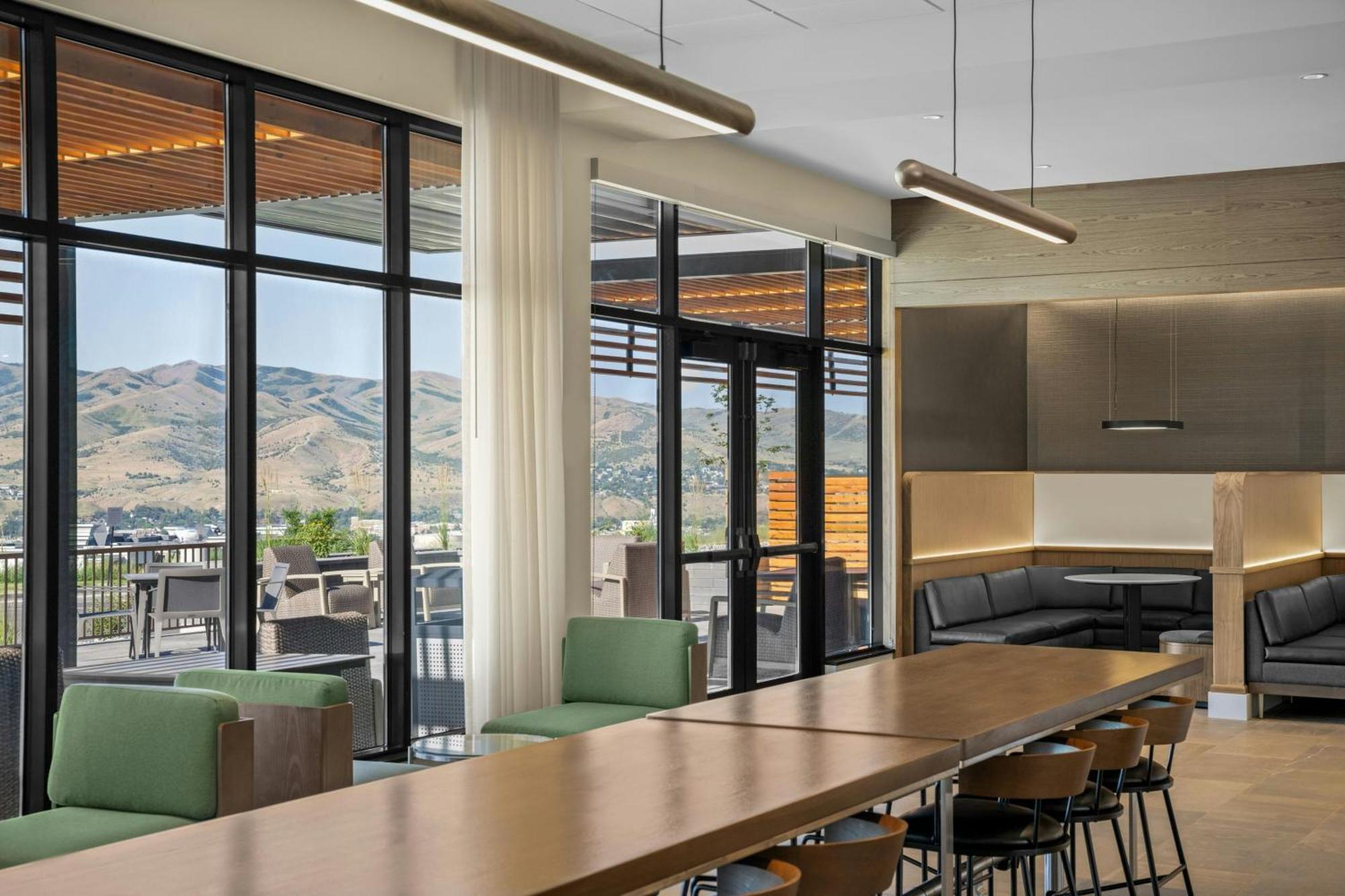 Courtyard By Marriott Pocatello Hotel Kültér fotó